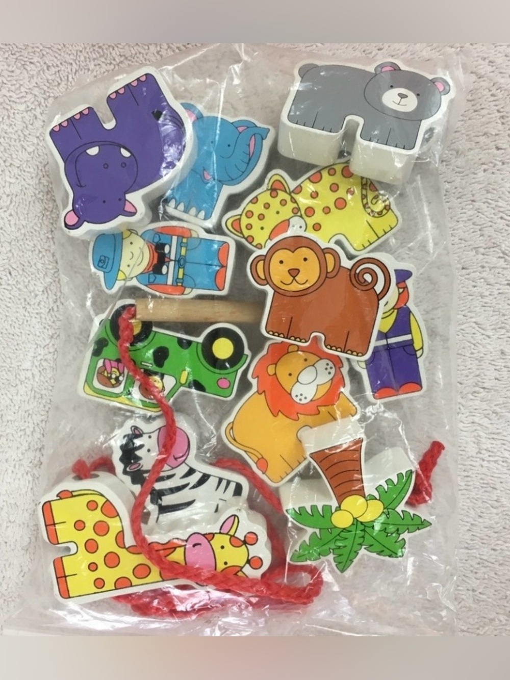 NWT New Viga Toys High Quality Non Toxic Wood Animal Lacing Blocks Montessori 3+ - Picture 5 of 5